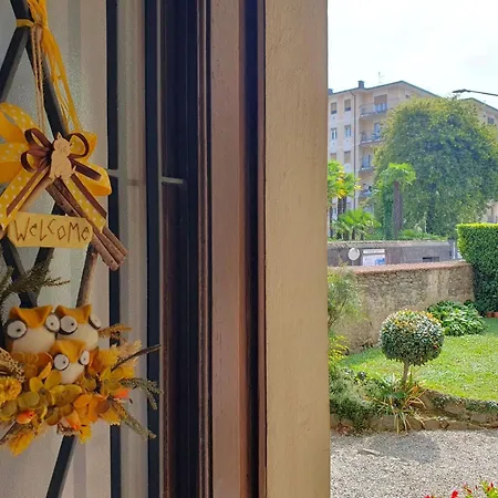 Daire Elegant Lakefront In *