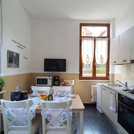 Daire Elegant Lakefront In